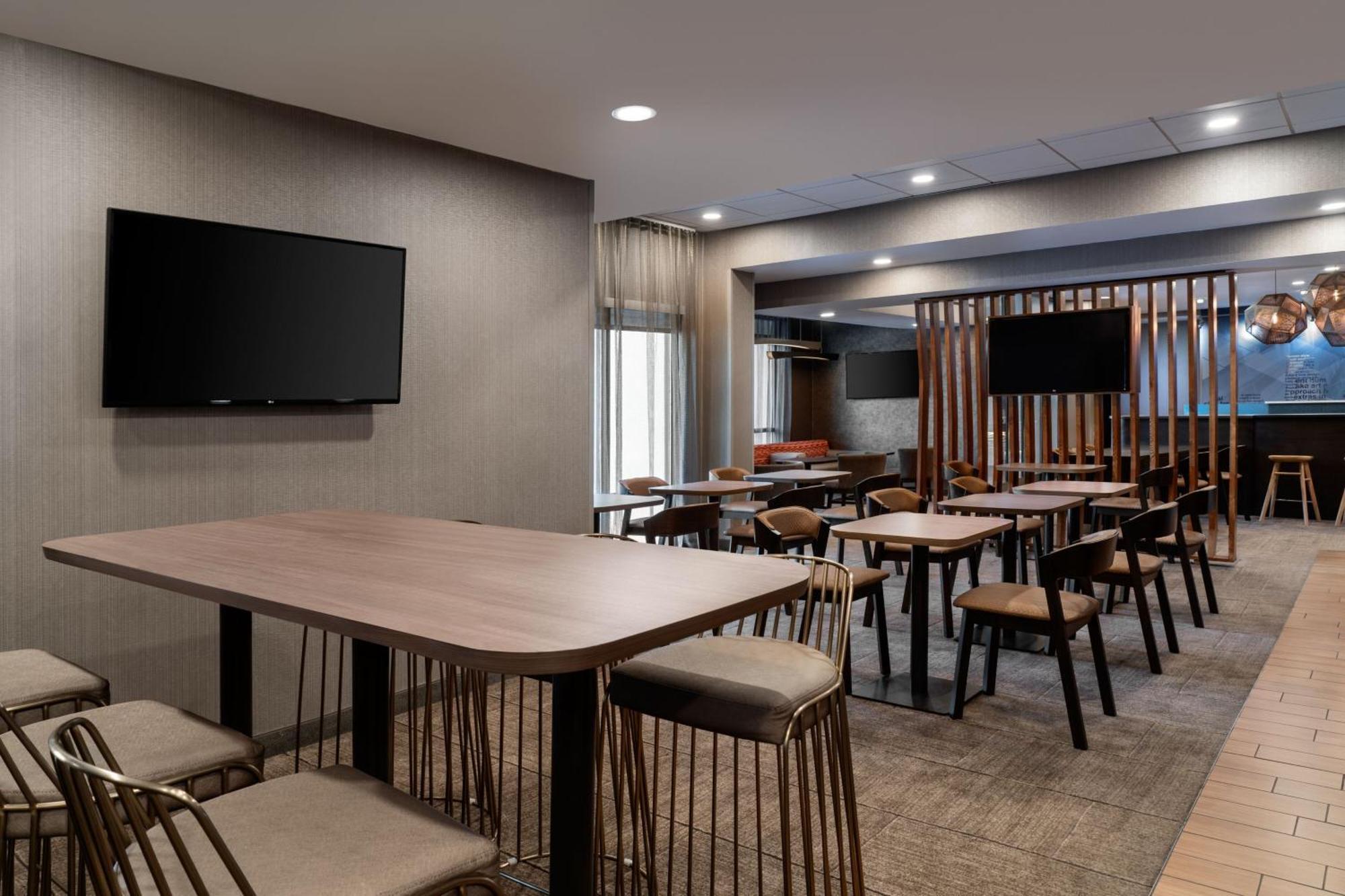 Springhill Suites West Mifflin Exterior photo
